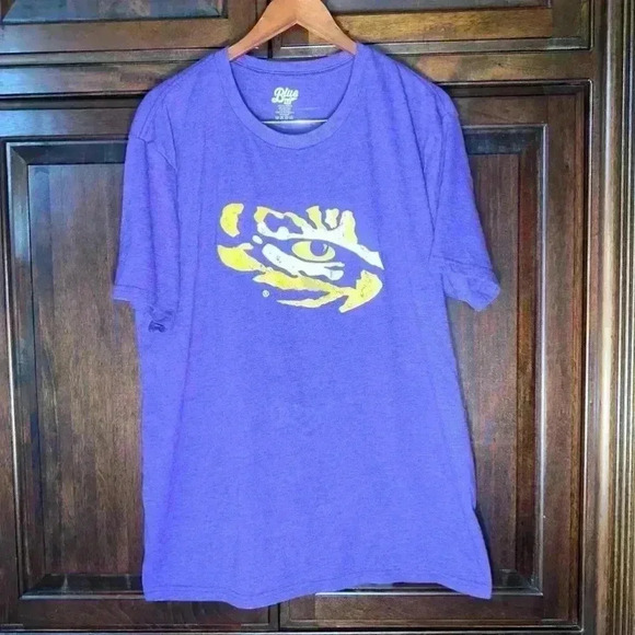 LSU Tigers Men's T-Shirt XL Purple & Yellow/has Stains in front as shown in pics - Picture 1 of 10